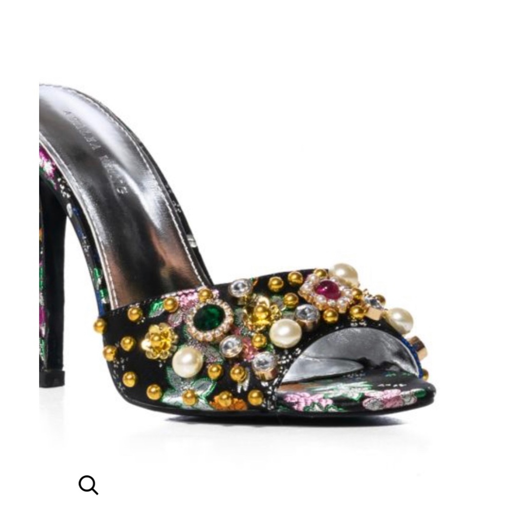 Jeweled Judith Black Stiletto Mule size 9
